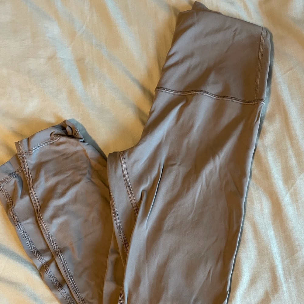 Lululemon Align, lunar rock